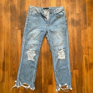 Insane Gene - ripped capris. Size 5/26.